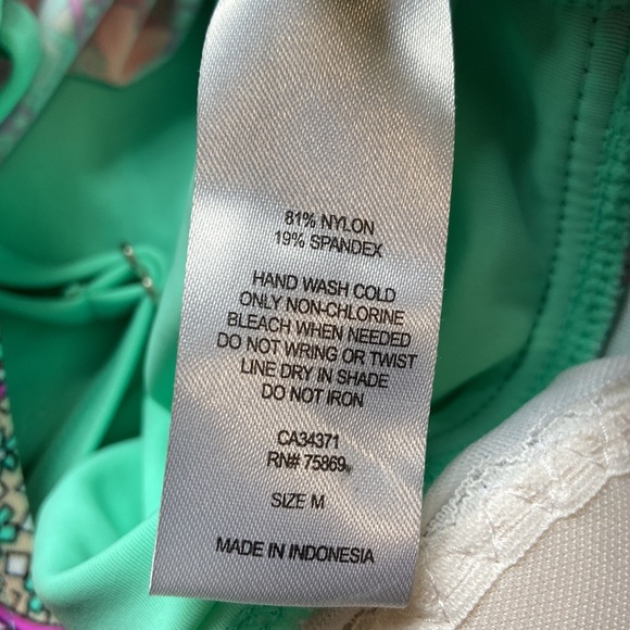 Aqua Couture Tankini Swim Top New Size Medium - Picture 10 of 13